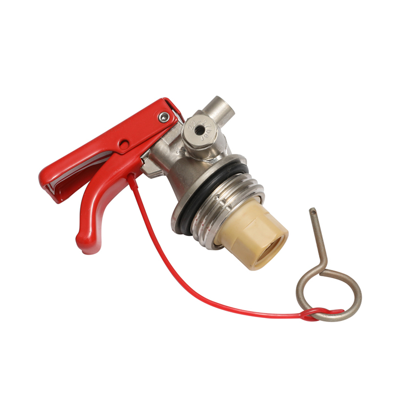 Apa keuntungan dari bentuk semprotan parabola dari kepala sprinkler yang kendur?